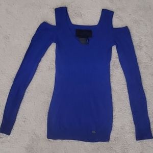 Guess cold shoulder top